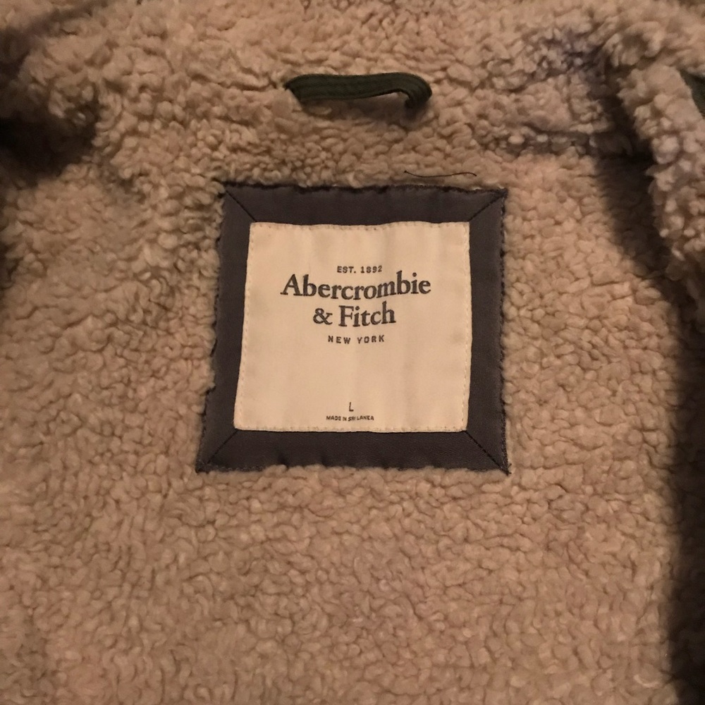 Winter jacket - Picture 2 of 2